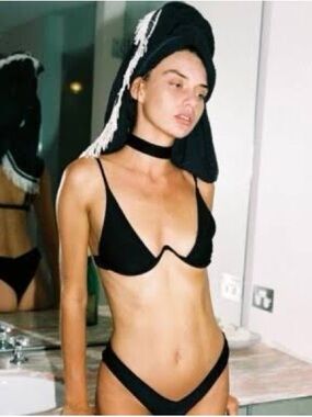 Bamba swim V underwire bathing suit top